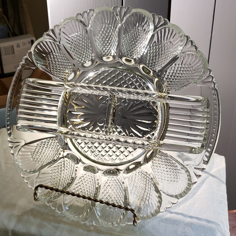 Deviled egg and relish crystal plate 11in L.E.Smith